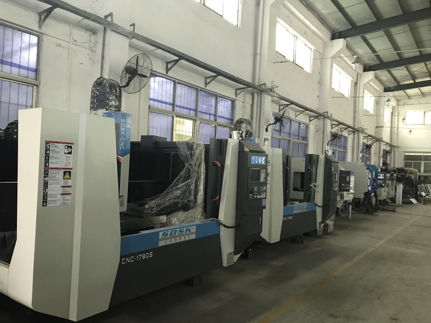 CNC加工中心、雕銑機(jī)和精雕機(jī)三者的區(qū)別有那些