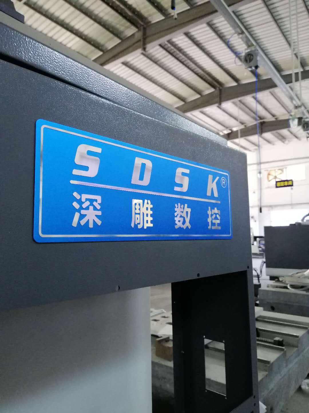 9月，我們整車待發(fā)，一車一車的滿載著的希望和辛苦付出的成果！  